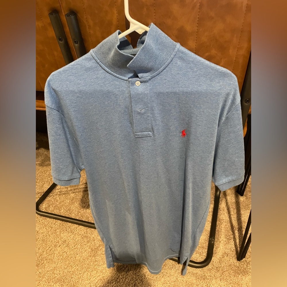 Light blue polo size m